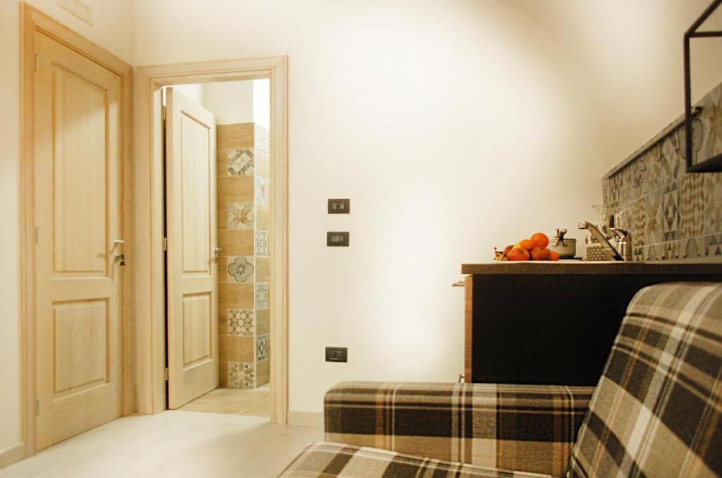Legnosuites 3 3 Bathrooms Group And Family By Houseinnaples Apartment
